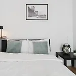 Hostloop Apartments - Swietego Pawla 10 Aparthotel Katowice