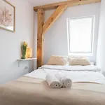 Hostloop Apartments - Swietego Pawla 10 Aparthotel