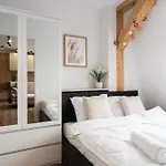 Hostloop Apartments - Swietego Pawla 10 Катовице