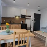Hostloop Apartments - Swietego Pawla 10 Katowice