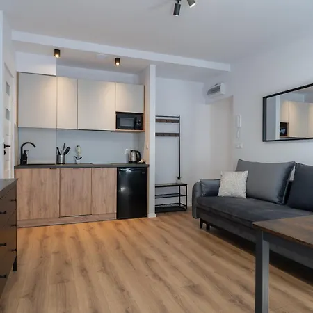 Flow - Swietego Pawla 10 Апарт-отель 3*