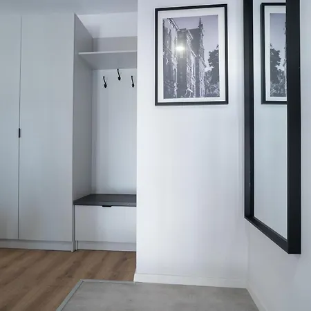 Hostloop - świętego Pawła 10 3*