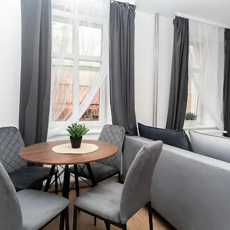 Flow - Swietego Pawla 10