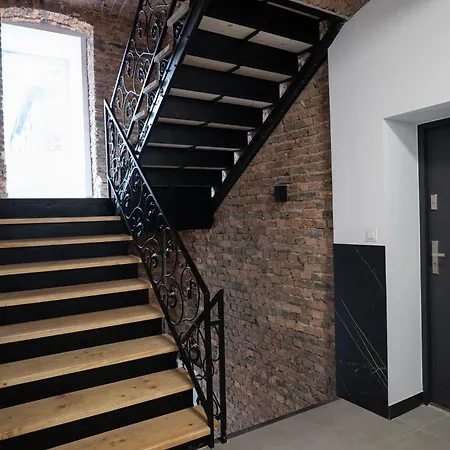 Hostloop - świętego Pawła 10 Hotel apartamentowy 3*
