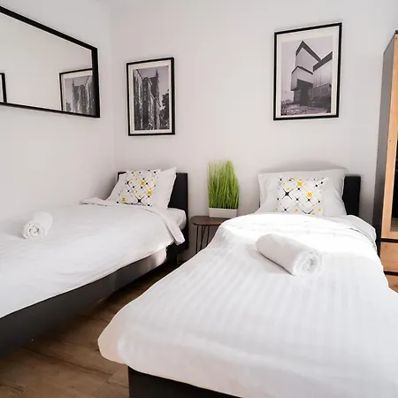 Hostloop - świętego Pawła 10 Katowice