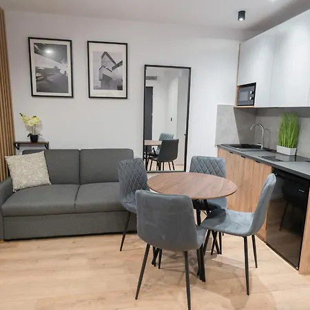 Flow - Swietego Pawla 10 Apartmanhotel *