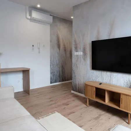 Apartmanhotel Flow - Swietego Pawla 10 *