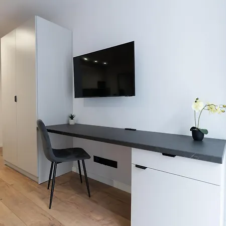 Hotel apartamentowy Hostloop - świętego Pawła 10