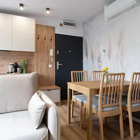Apartmanhotel Flow - Swietego Pawla 10 Katowice