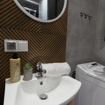 Aparthotel Flow - Swietego Pawla 10 3*