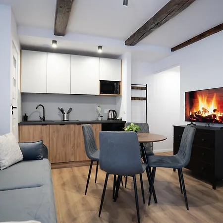 Hostloop - Swietego Pawla 10 Apart Otel 3*