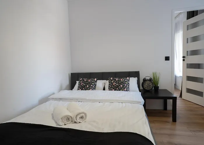 Flow - Swietego Pawla 10 Apart Otel 3*