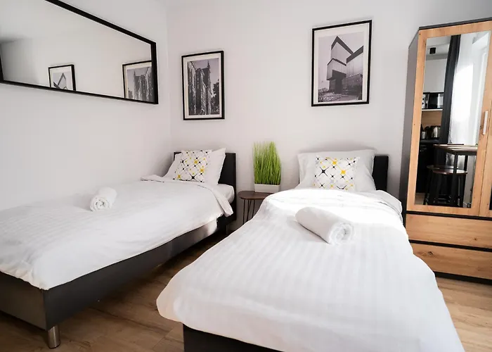 Flow - Swietego Pawla 10 Katoviçe